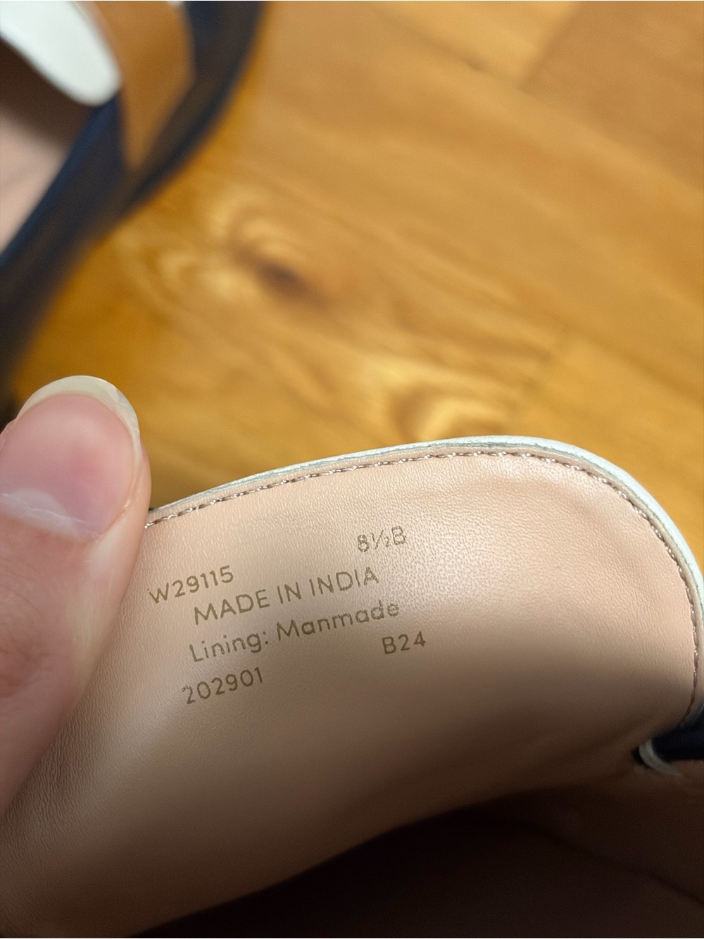 Cole Haan Women's Stassi Penny Loafers in Navy Ivy Pecan sz 8.5 - Picture 12 of 12